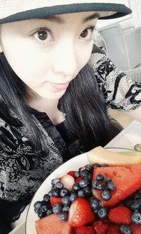 李思思奢华生活照