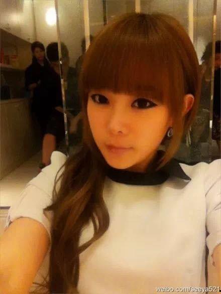 前女友露脸生活照,揭秘她的日常点滴