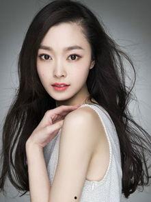 曲诗涵 个人资料,才华横溢的年轻歌手，音乐之路璀璨夺目