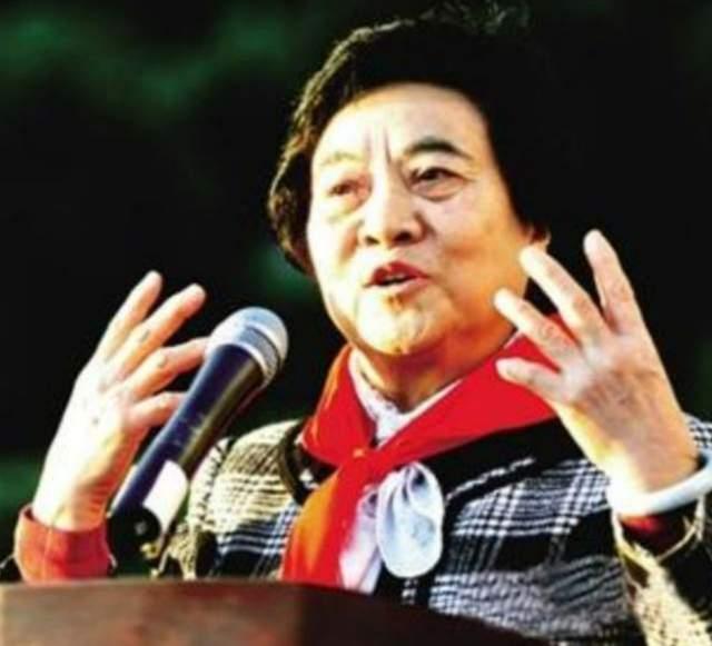 吴桂贤年轻时照片,青春岁月，风采依旧